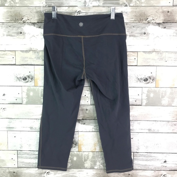 Athleta Power Ananda Capri Yoga - Picture 2 of 4